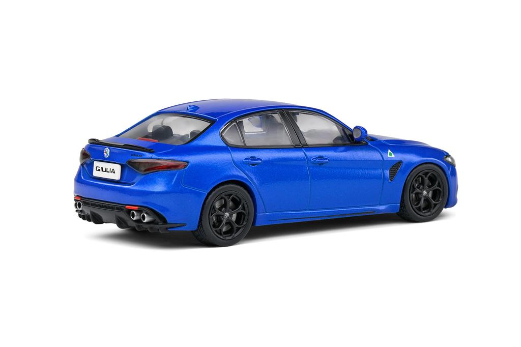 Solido Alfa Romeo Giulia 1/43 Scale Diecast Model Car, GIULIA QUADRIFOGLIO 2016 (Blue) [Parallel Import]
