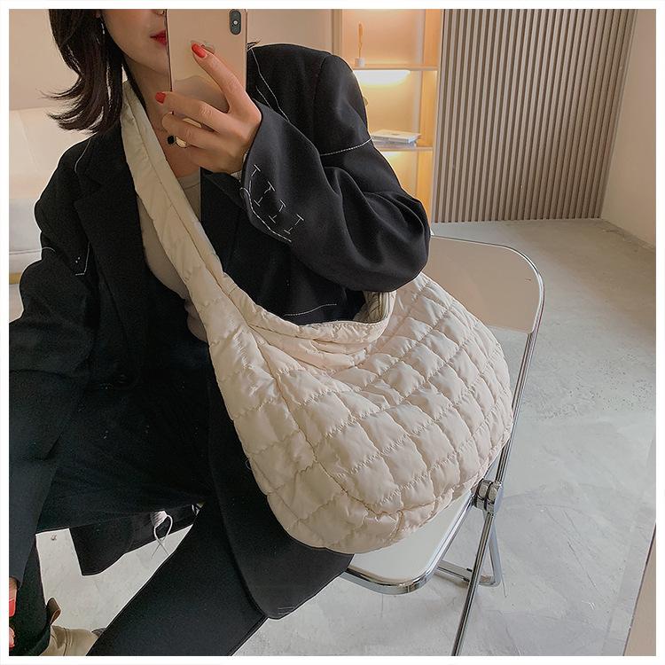 Korean Version Niche Versatile Cloud Pleated Underarm Bag Casual Dumpling Bag Single Shoulder Crossbody Bag Women's Tote