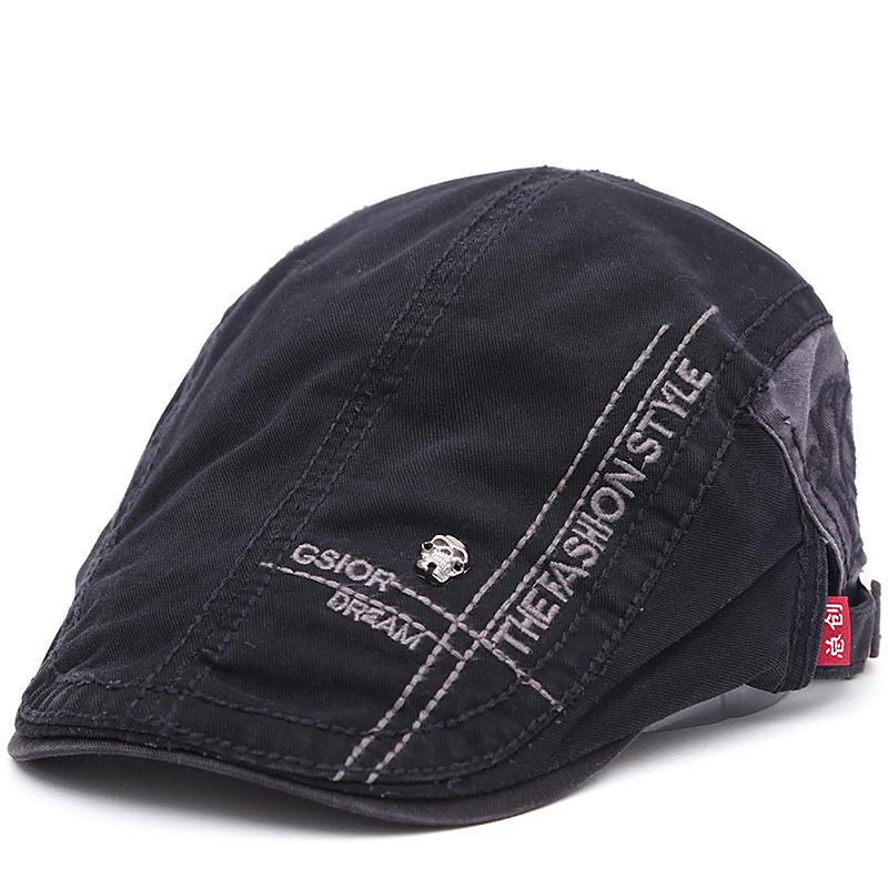 Men's AND WOMEN'S All-purpose Beret Cotton Skull Cap Decorated Casual and Fashionable Matching Cap Four Seasons Style