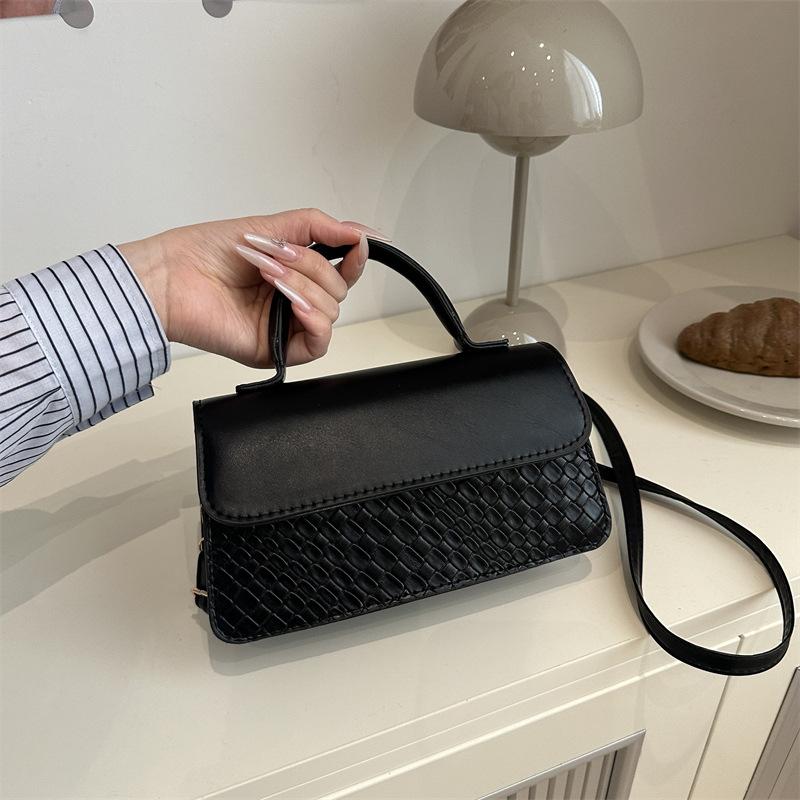 Foreign-style texture small square bag fashion shoulder messenger bag casual literary minimalist style women's handbag