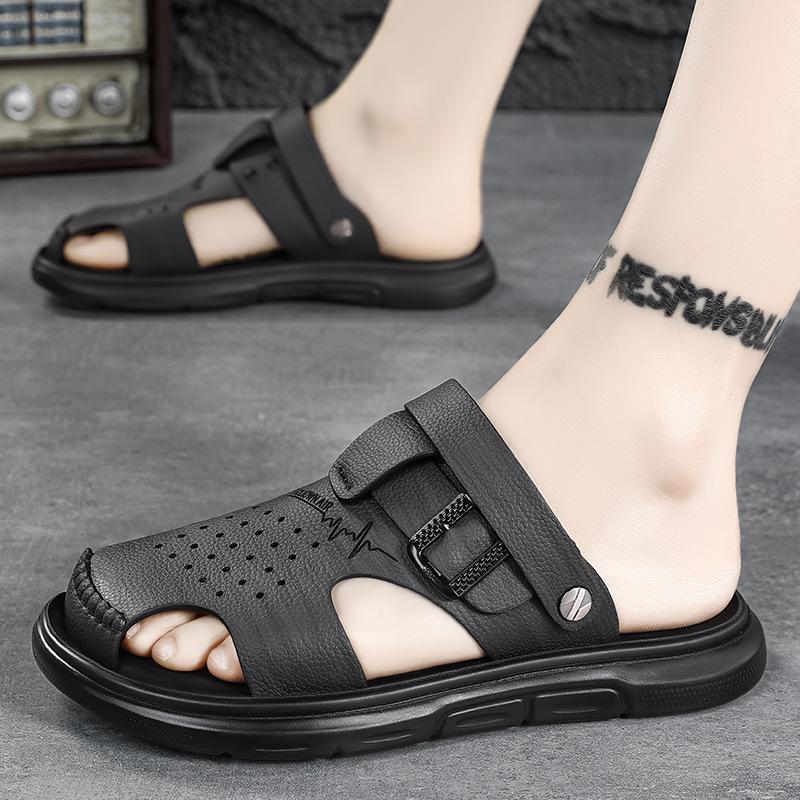 Sandals Summer New Trend Fashion Dual-purpose Bag Head Slippers Thick-soled Leather Middle-aged Dad Beach Shoes