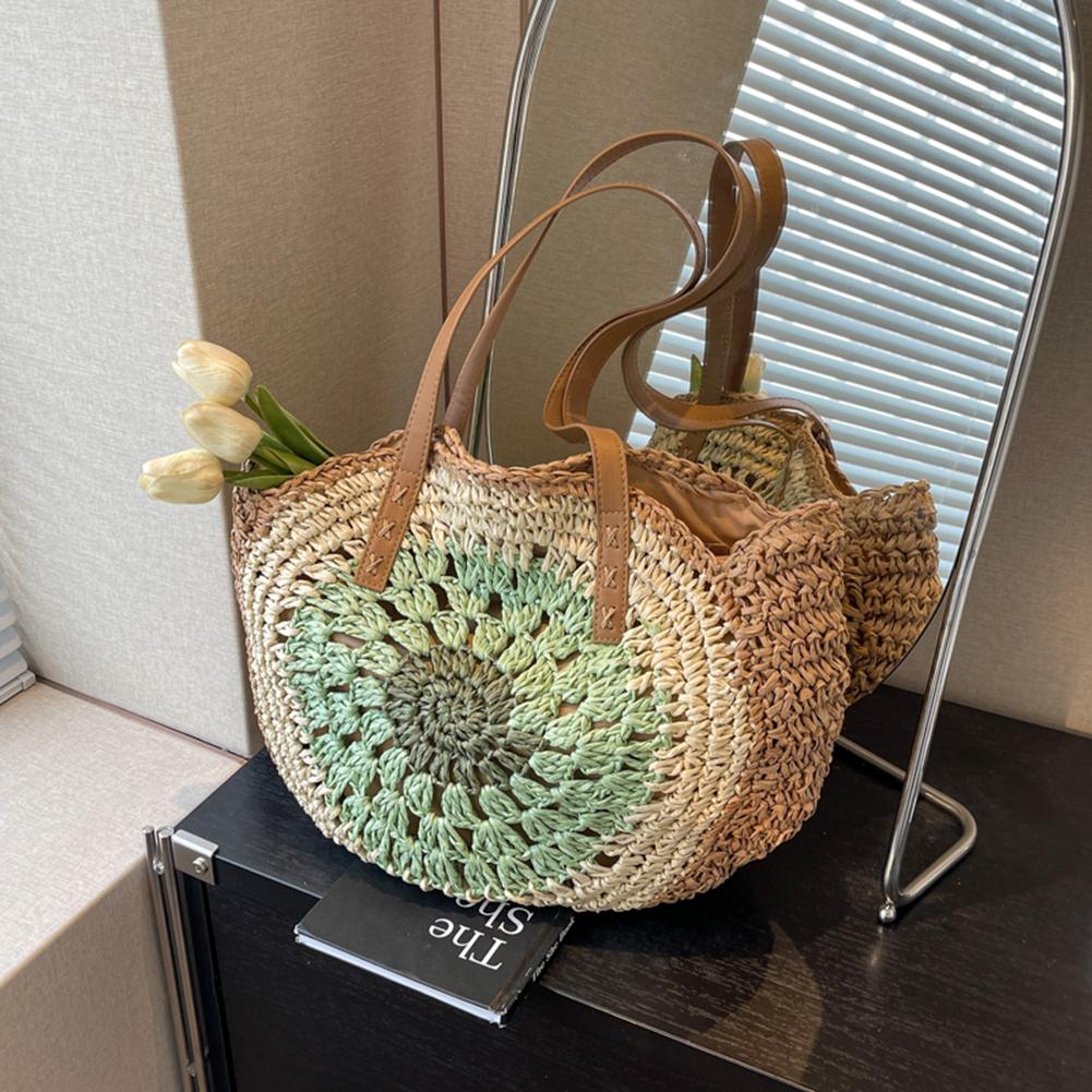 Round Beach Shoulder Bag with Zipper Closure Vacation Bag with Color Collision Trendy Holiday Travel Handbag for Women and Girls
