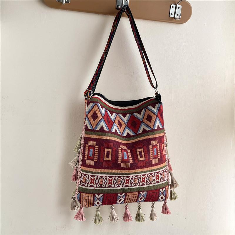 Ethnic Pattern Handheld Tote For Women With Special Fabric And Mobile Pocket For Street Fashion
