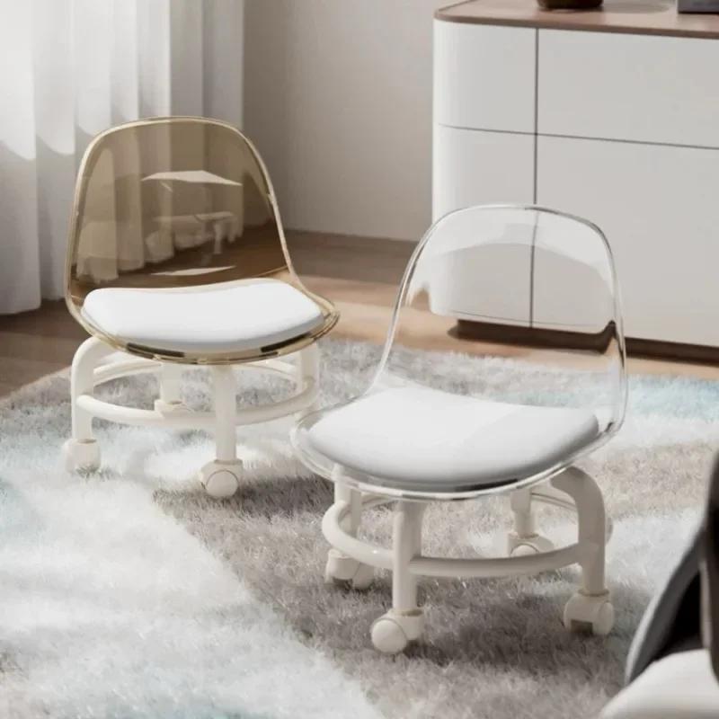 Trendiger Acrylhocker mit leisen Rollen und einstellbarer Höhe für Kinder und Erwachsene