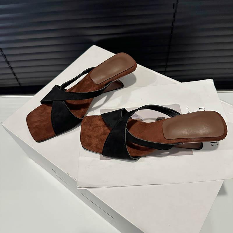 French High-heeled Niche Slippers Women's Shoes Summer 2025 New Outer Wear Square Suede Open-toed Wedges Sandals