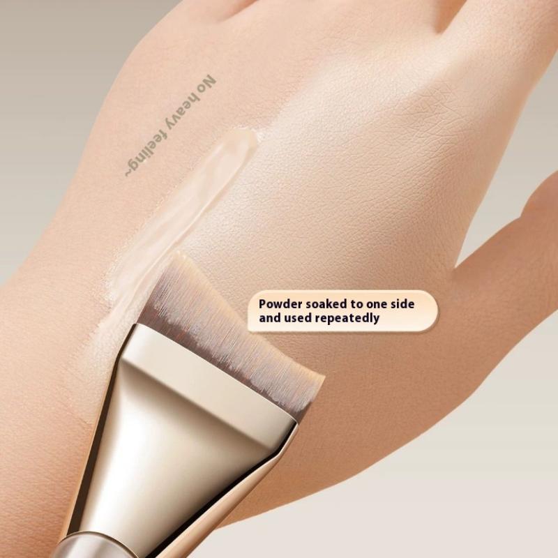 2Pcs Professional Arc-Shaped Flat-Head Ultra-Thin Foundation Brush, Paint-Free And Traceless Foundation Liquid Brush