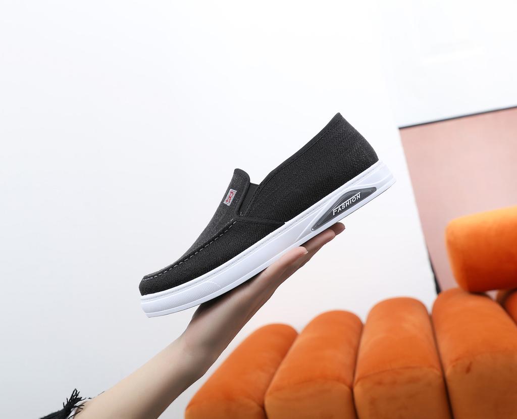 Men's Shoes Casual Shoes Men Breathable Slip-On Flat Canvas Shoes Spring and Summer Men Loafers Comfortable Breathable Sneakers