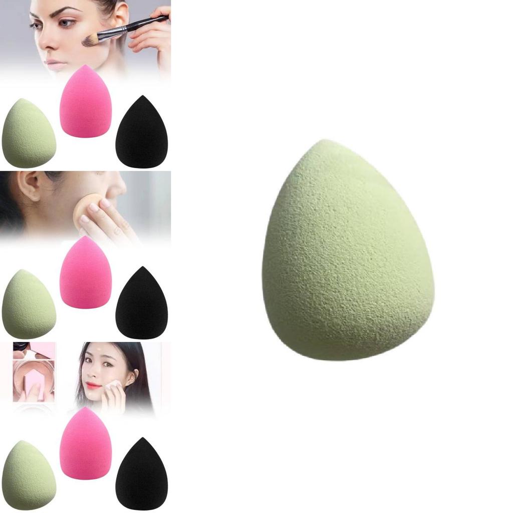 Makeup Puff Blender With Waterabsorbent Material For Blending Foundation And Powder