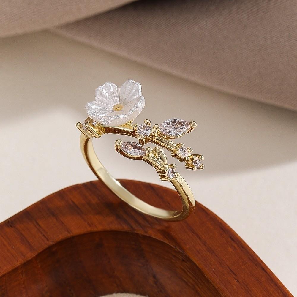 Adjustable Flower Crystal Ring Wedding Finger Jewelry Flower Opening Ring  Anniversary
