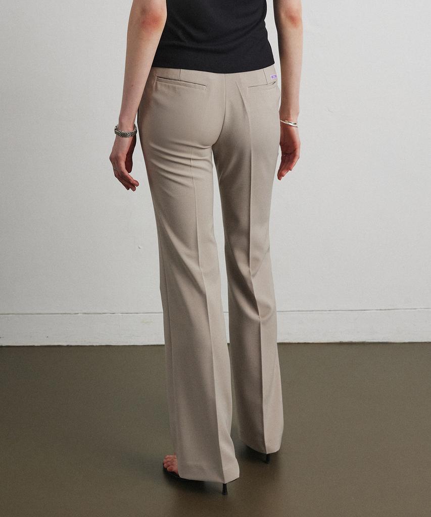 Aheule Essential Bootcut Slacks_Beige