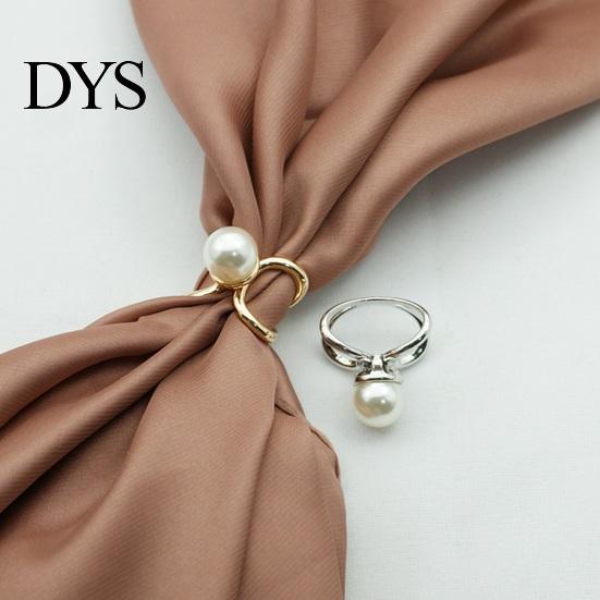 Metal Scarf Ring 2 Pcs Clip, Faux Pearl Belt Buckles, Clothes Autumn Winter Clip Slides Button, Shirt Ties Clips for Women, Dress Clothing Accessories