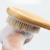 Brosse à dos en bambou à long manche, brosse de douche légère et facile à tenir pour le nettoyage de la peau, l'exfoliation