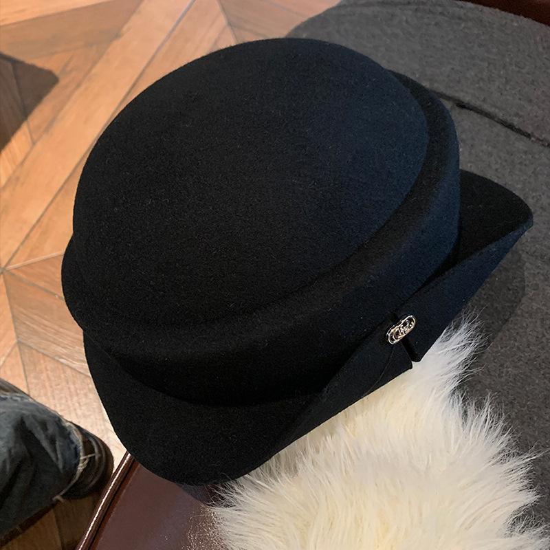 

Qianjin Wind Premium Sense Black Curling Top Hat Female French Wool Fisherman Hat Show Small Face Thermal Basin Hat M（56-58cm） чорний
