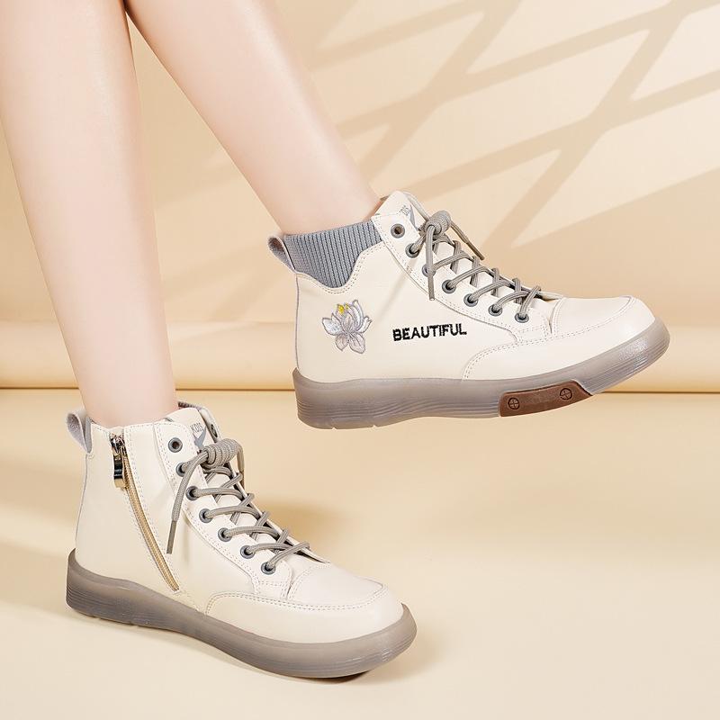 Leather high-top Martin boots, new beef tendon soft sole, not tired feet, short boots, sports and leisure boots