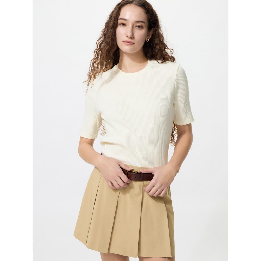 Uniqlo Japan Ribbed Crew Neck Tee