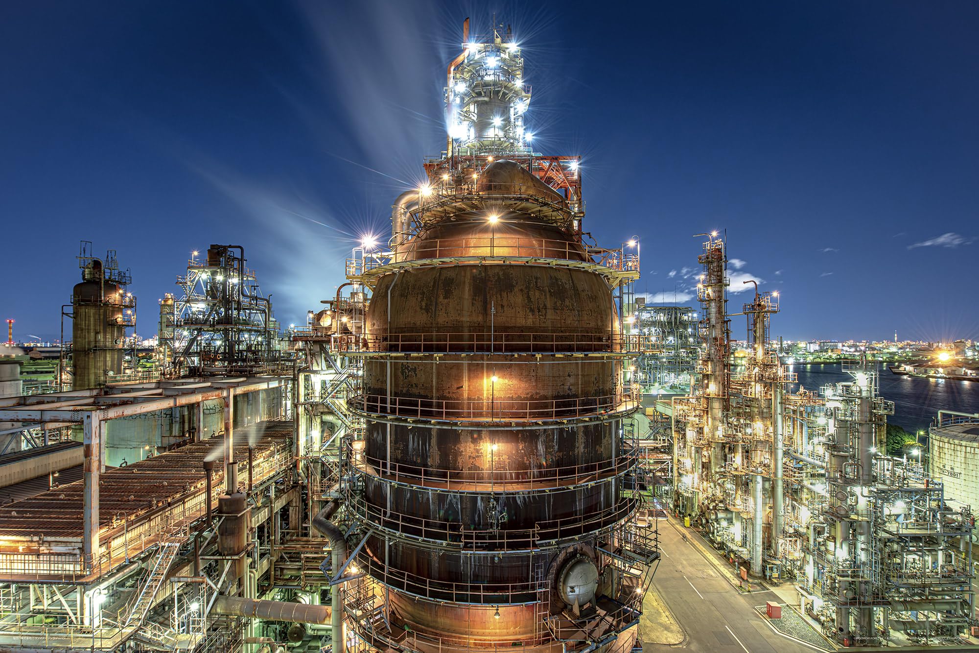 

Яноман в пазле Вид ночного завода Кавасаки Toa Oil Включает услугу запроса детали инструкцию к пазлу листовку с видом ночного завода [Сделано