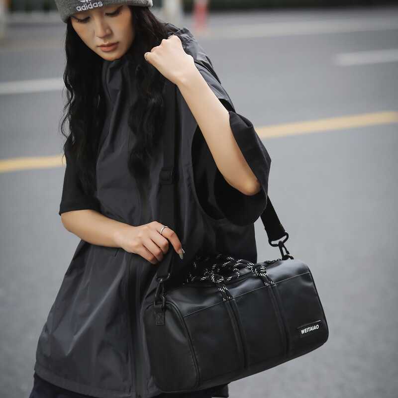 Travel Handbag Single Shoulder Crossbody Bags Large Capacity Design Fashion