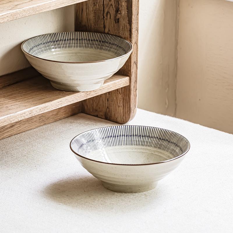 Retro Japanese Bamboo Hat Ceramic Bowl, 7-inch Tableware for Breakfast, Noodles, or Rice.