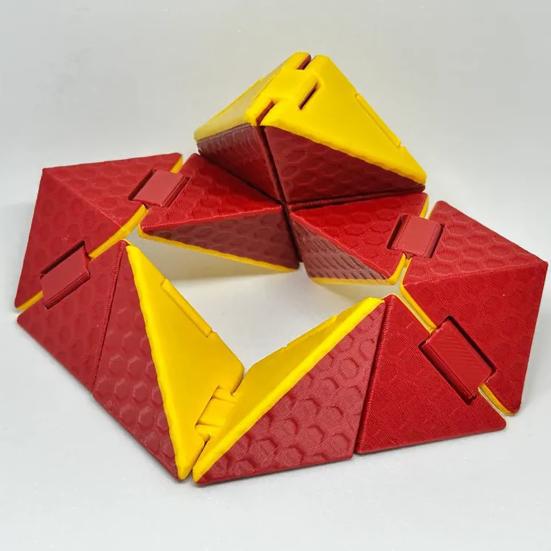 3D Printed Stress Relief Cube Toy Brain Teaser Deformable Puzzle Cube Desk Toy Teens Adults Calming Decompression Flipping Sensory Toy