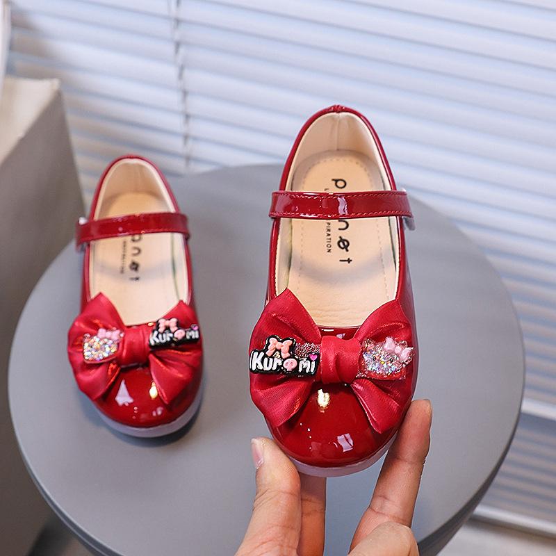 2026 Little Girls' Princess Bow Leather Shoes - New Spring/Autumn Style