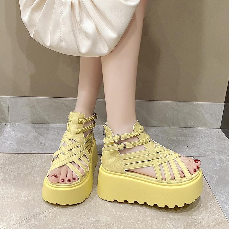 Fashion 2025 Designers Women Summer Leather Sandals Open Toe 8CM Platform Wedge Sneakers Women Casual Shoes Beach Sandálias Das Mulheres