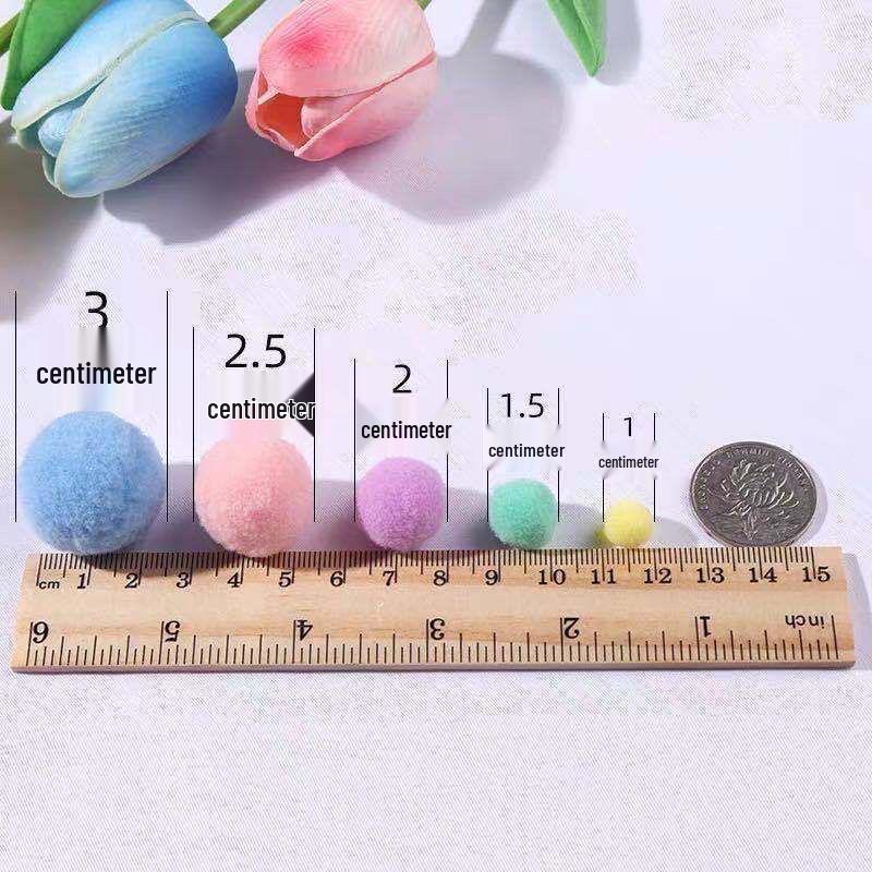Mehrfarbige Hochelastische Pompons: Gemischte Größen für kreative DIY- und handgefertigte Dekorationen