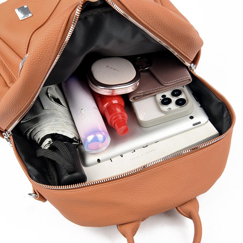 Dámský multifunkční cestovní batoh z měkké kůže