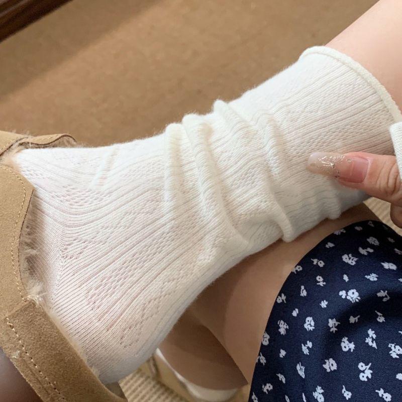 Ladies Spring and Summer Retro Rolling Edge Fast Dry Breathable Month Son Tube Stack Socks