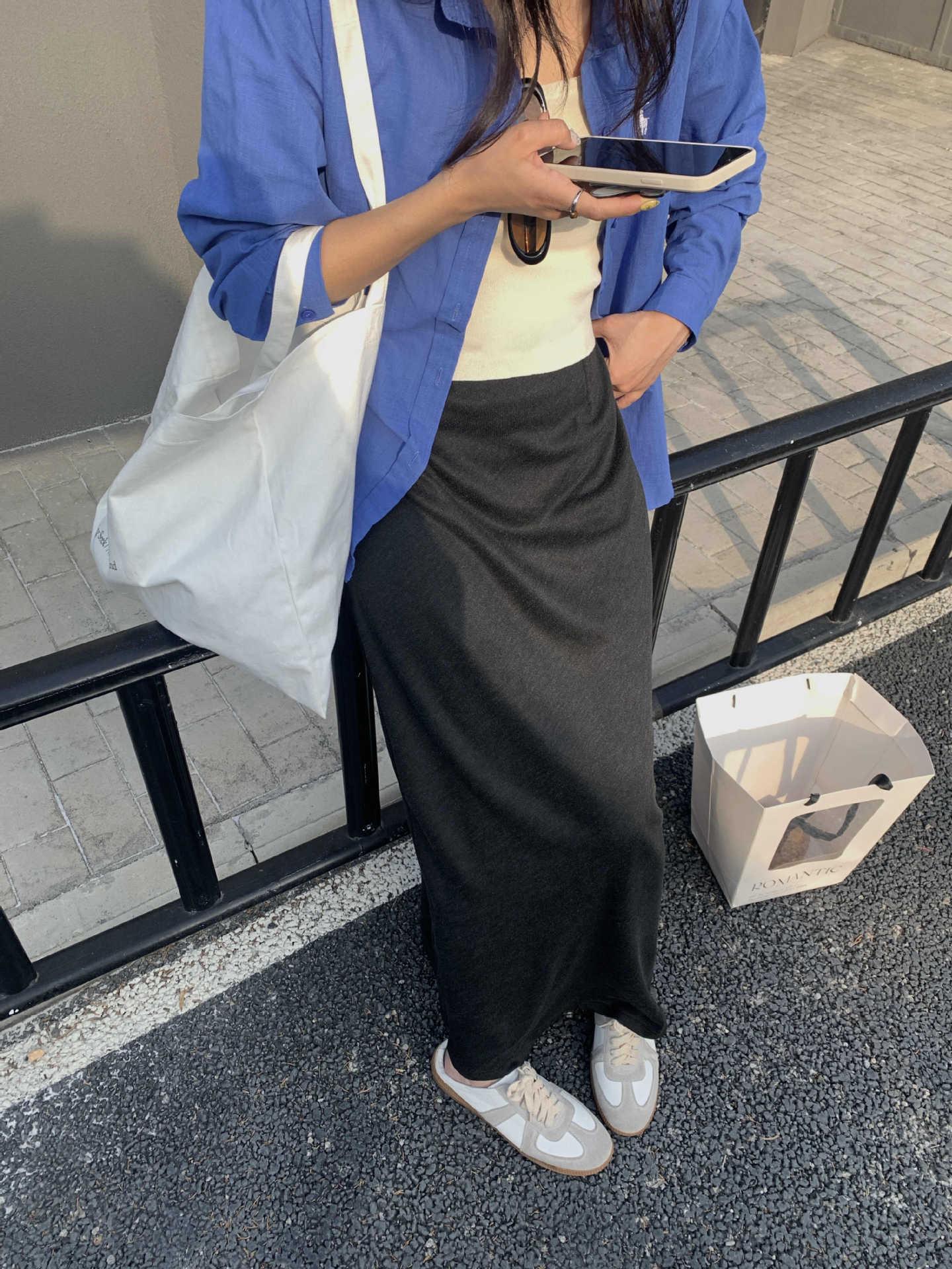 

Хуан Чжэн Корейская минималистичная миди-юбка А-силуэта для женщин - Коллекция весна 2025, H1GF510146 S чёрный