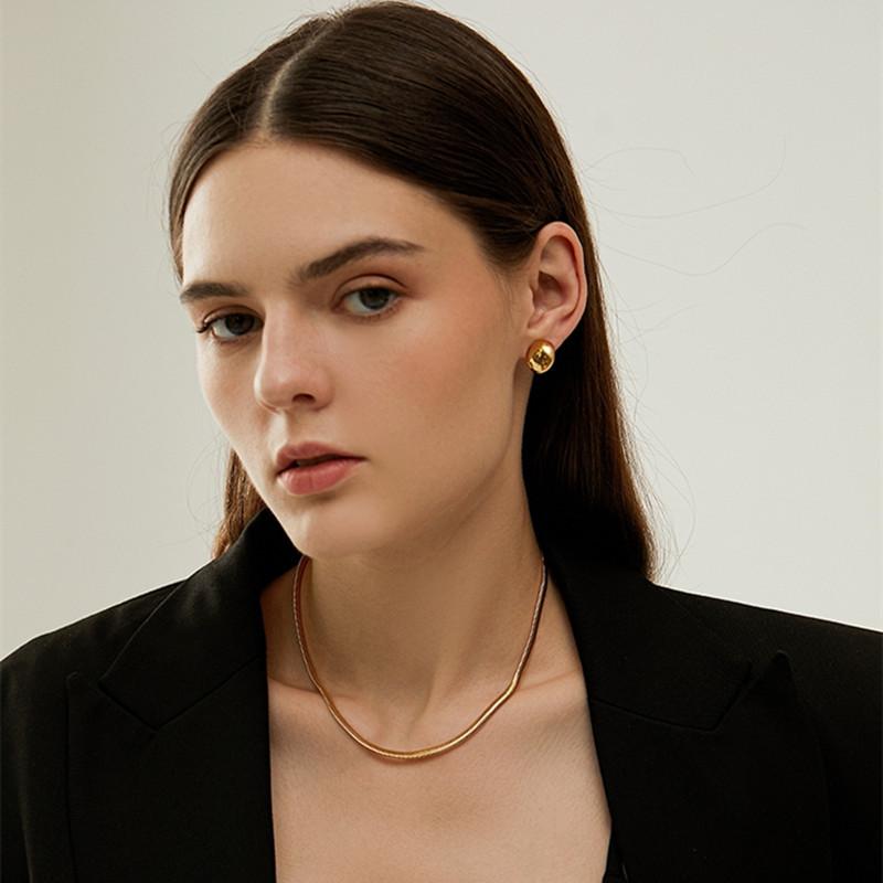 Wind Oval Hollow Jelly Bean S925 Silver Needle Earrings Earrings Fashion Commuter Versatile Earrings Women