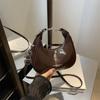Niche Portable Crescent Moon Bag Women's 2025 New Trendy Fashion Underarm Bag Versatile Shoulder Messenger Bag