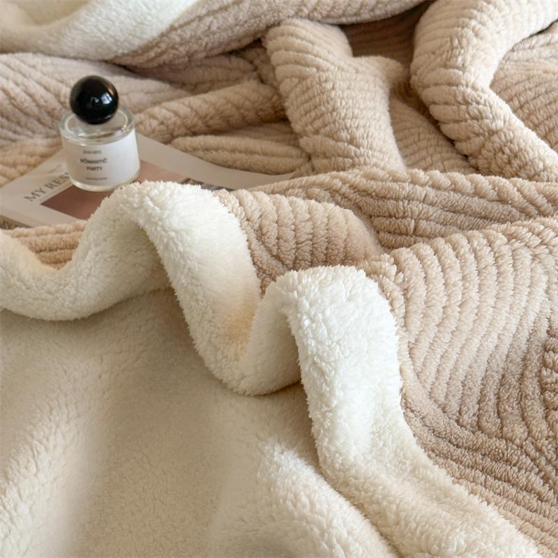 Solid Warmth Jacquard Autumn Winter Blanket Thickened Warm Multi-functional Sofa Blankets Skin Friendly Comfortable Nap Blanket