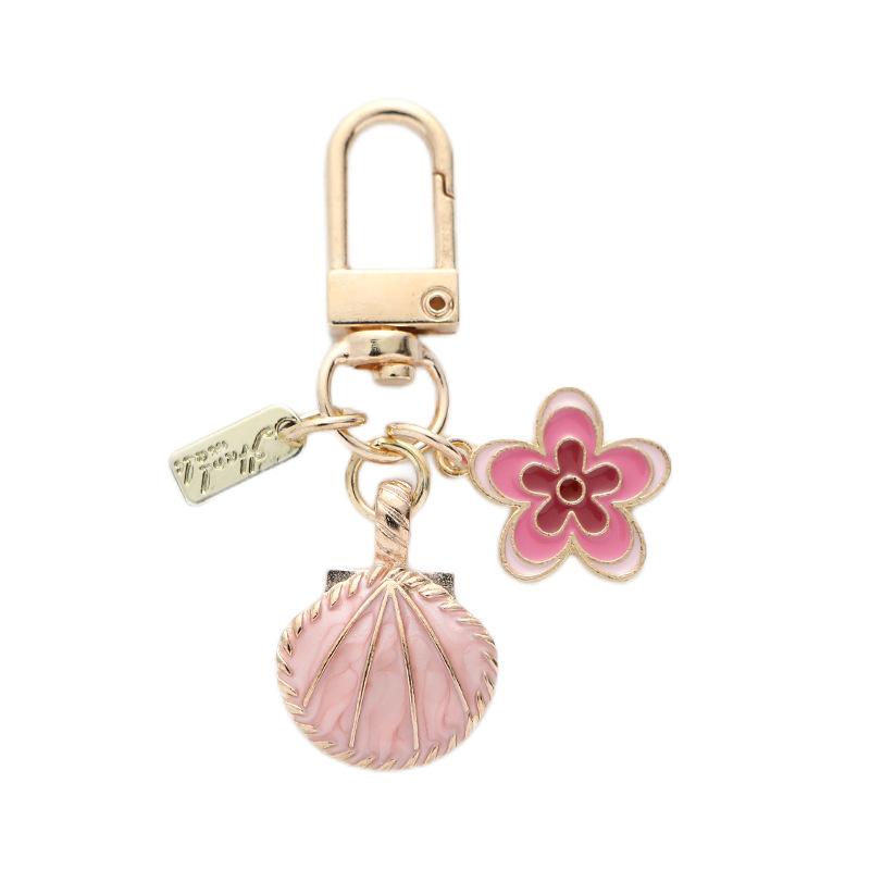 2pcs Women Bag Pendant Creative Colorful Shell Flowers Cute Kawaii Accessories Multifunctional Keychains