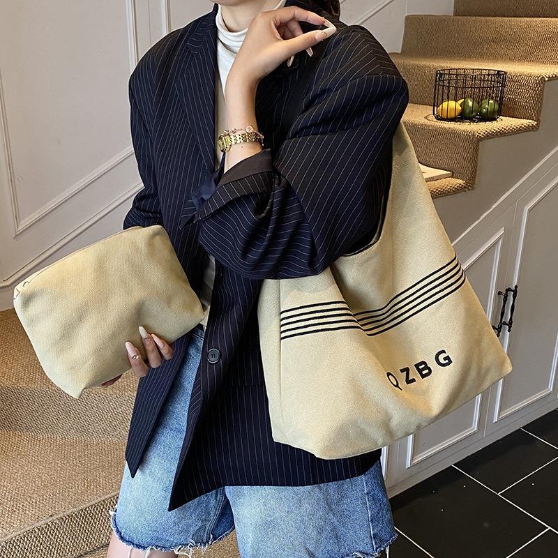 Casual Mother and Child Bag Autumn and Winter Simple Canvas Bag Bag Large Capacity High Sense Simple Underarm Shoulder Bag