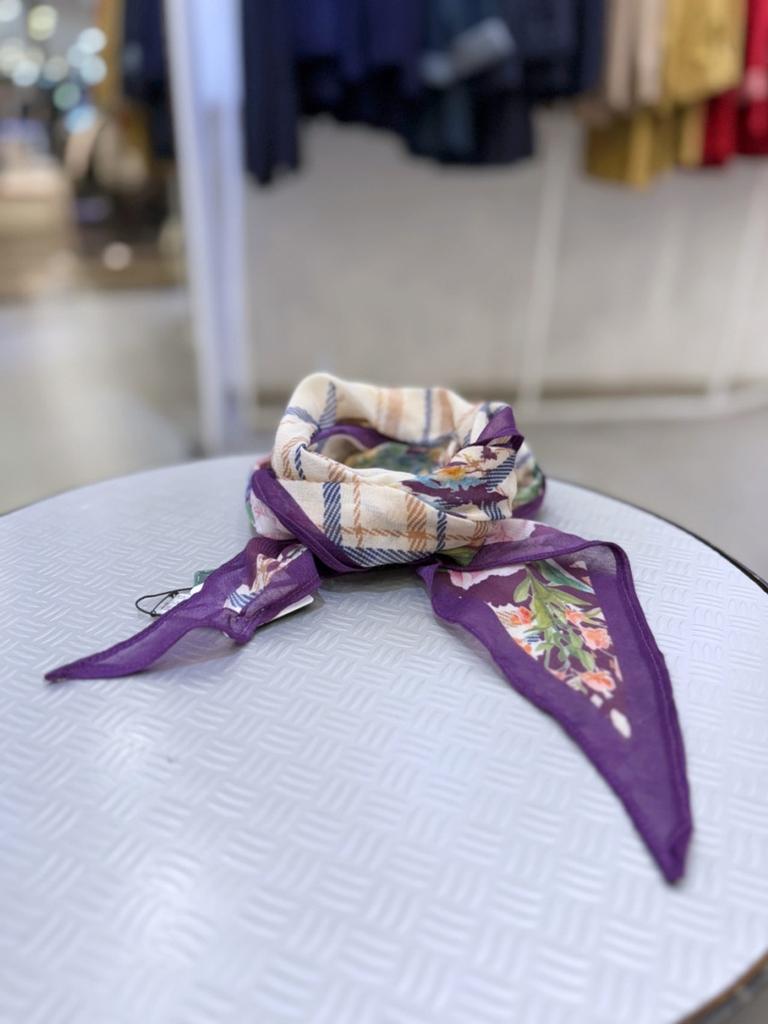 Crocodile Lady Flower Pattern Scarf CLDMF1105