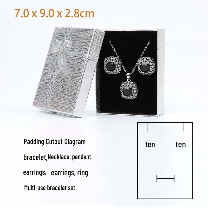 Gold-Edged Jewelry Gift Box: 7x9x2.8 Necklace Packaging