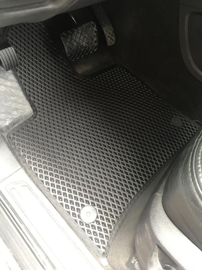 

Килимки EVA (чорні) 3 ряди (6 килимків) для Ауді Q7 2005-2015 рр.