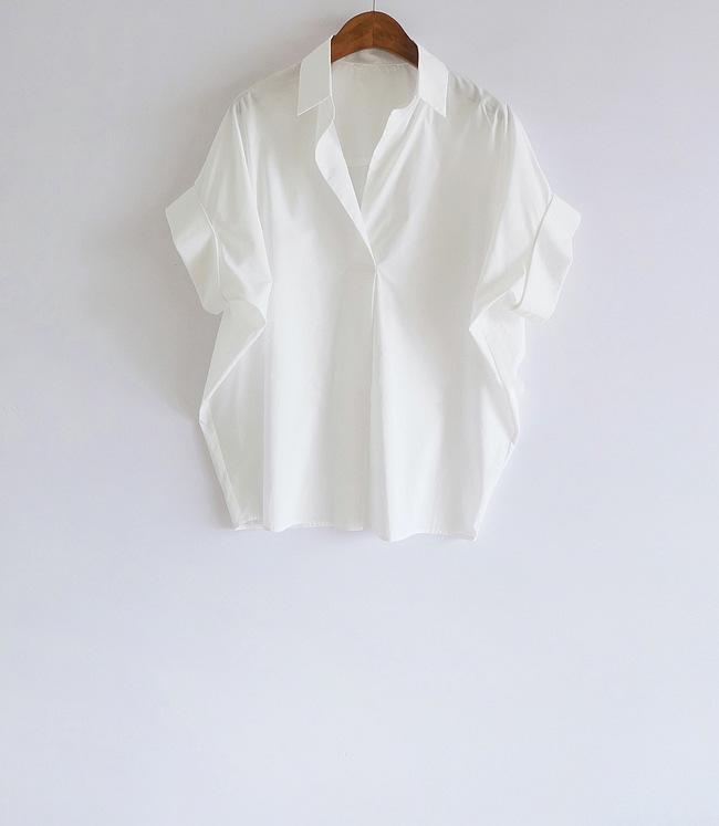 Stylish Women's Cotton White V-Neck Loose Bat Sleeve Shirt In Stock!