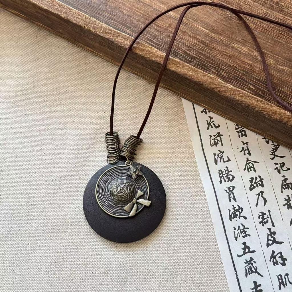 Alloy pendant, Zen wooden pendant, necklace, women's retro Hanfu long sweater chain, national style decorative item.