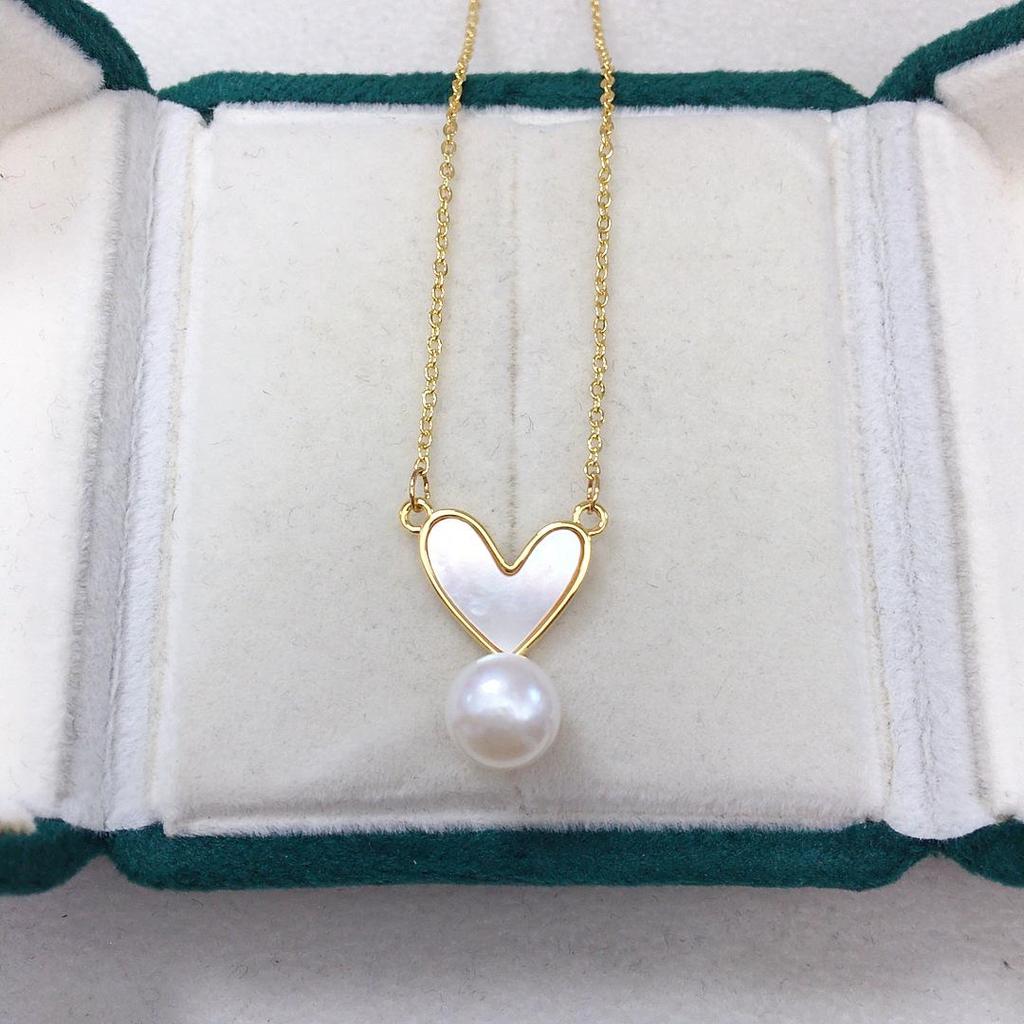 Natural Freshwater Pearl Heart Pendant Necklace - Cute Seashell Design, Perfect Gift for Women