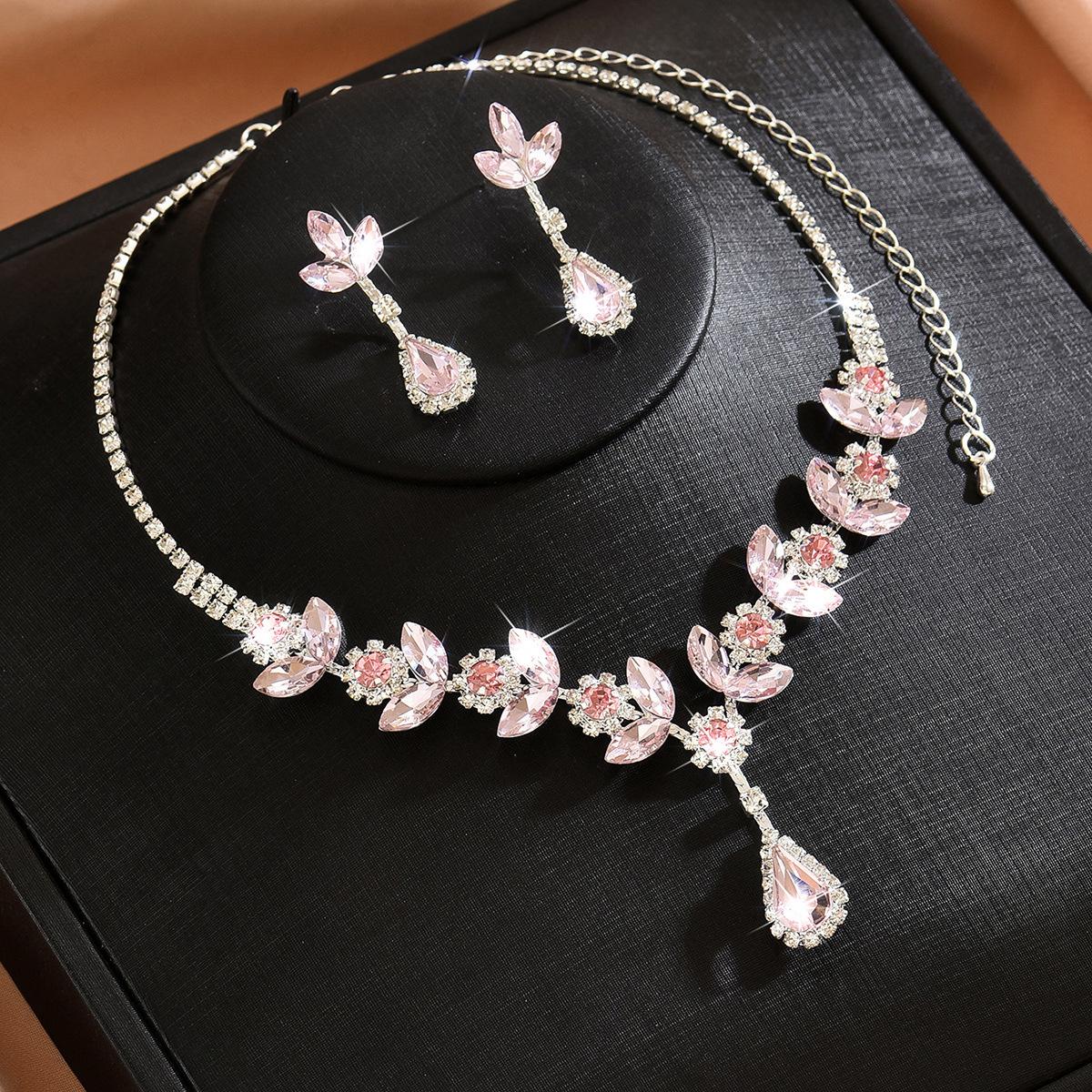 

2026 Свадебные Аксессуары Свадебные Украшения Двухкомпонентные Аксессуары для Свадебного Платья Серьги с Стразами Ожерелье Женский Костюм 45CM