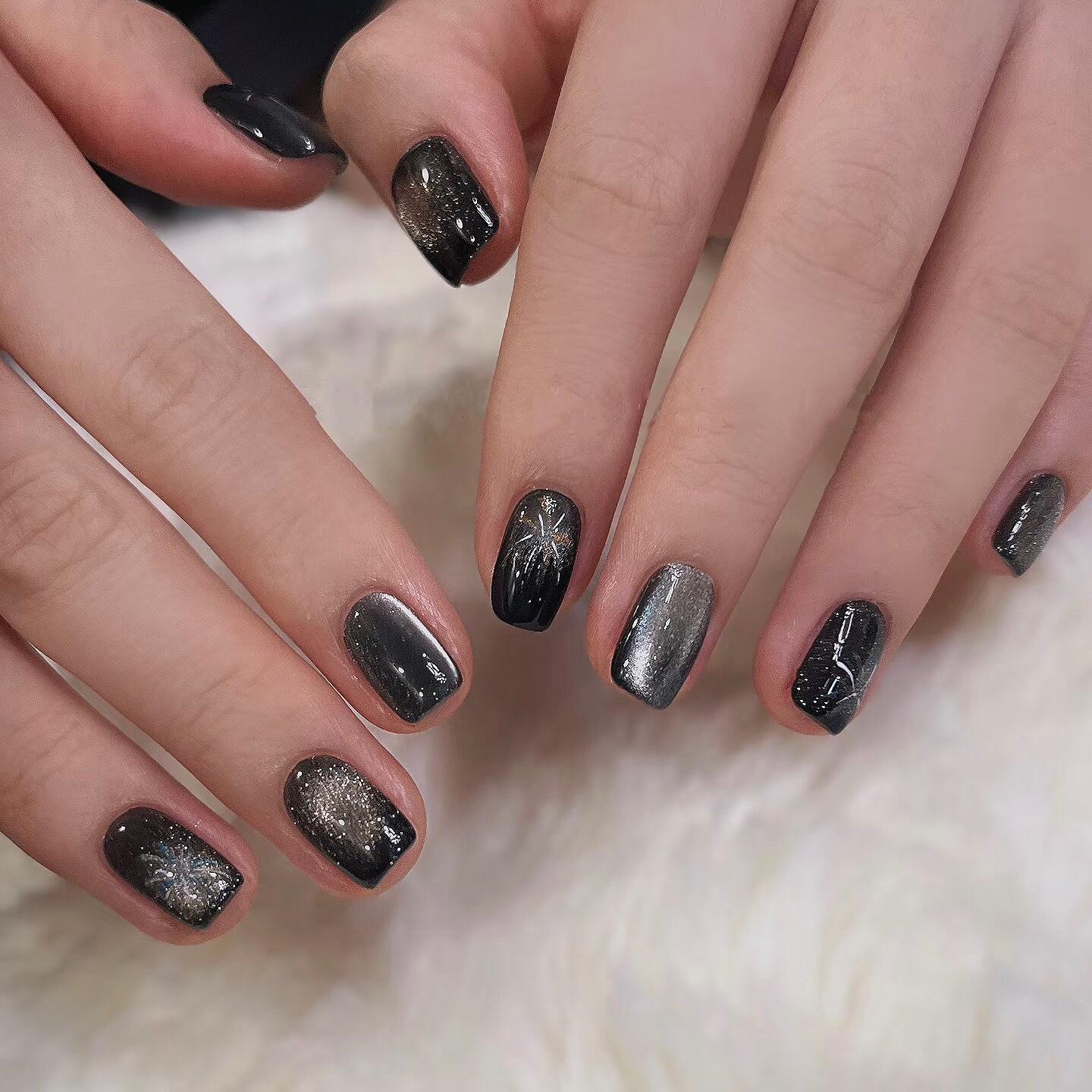 

Black Fireworks Cat Eye Press-On Nails - Short, Removable Nail Art