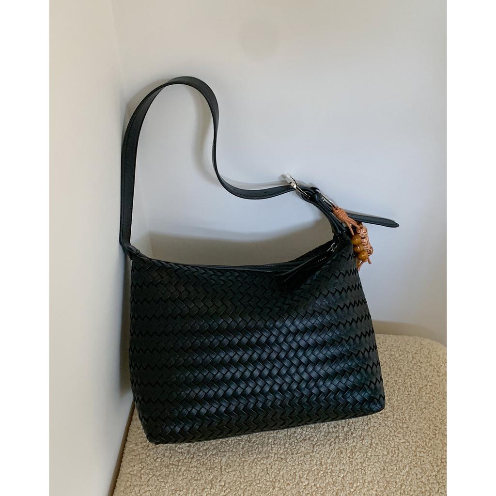 Underarm Bag - Women's Knitted Bag - Simple Bucket Bag - Shoulder Bag for Daily Commuting