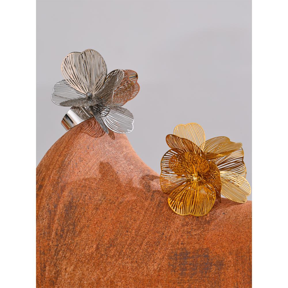 Eetit Exkluzivní nerezová ocel Kovová květina Nastavitelný prsten Ženy Hyperbole Osobnost Módní prst Šperky Dárek PVD pokoveno