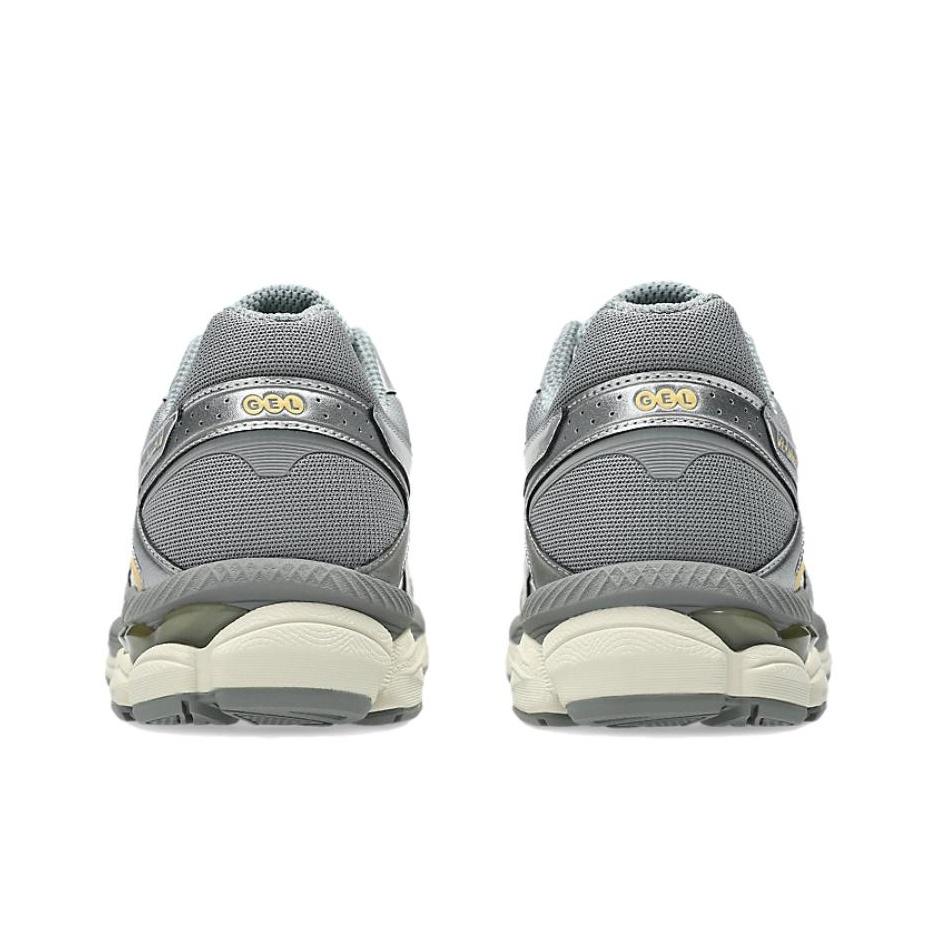 Asics Unisex Gel-Cumulus 16 Cream Clay Grey 1203A733-101