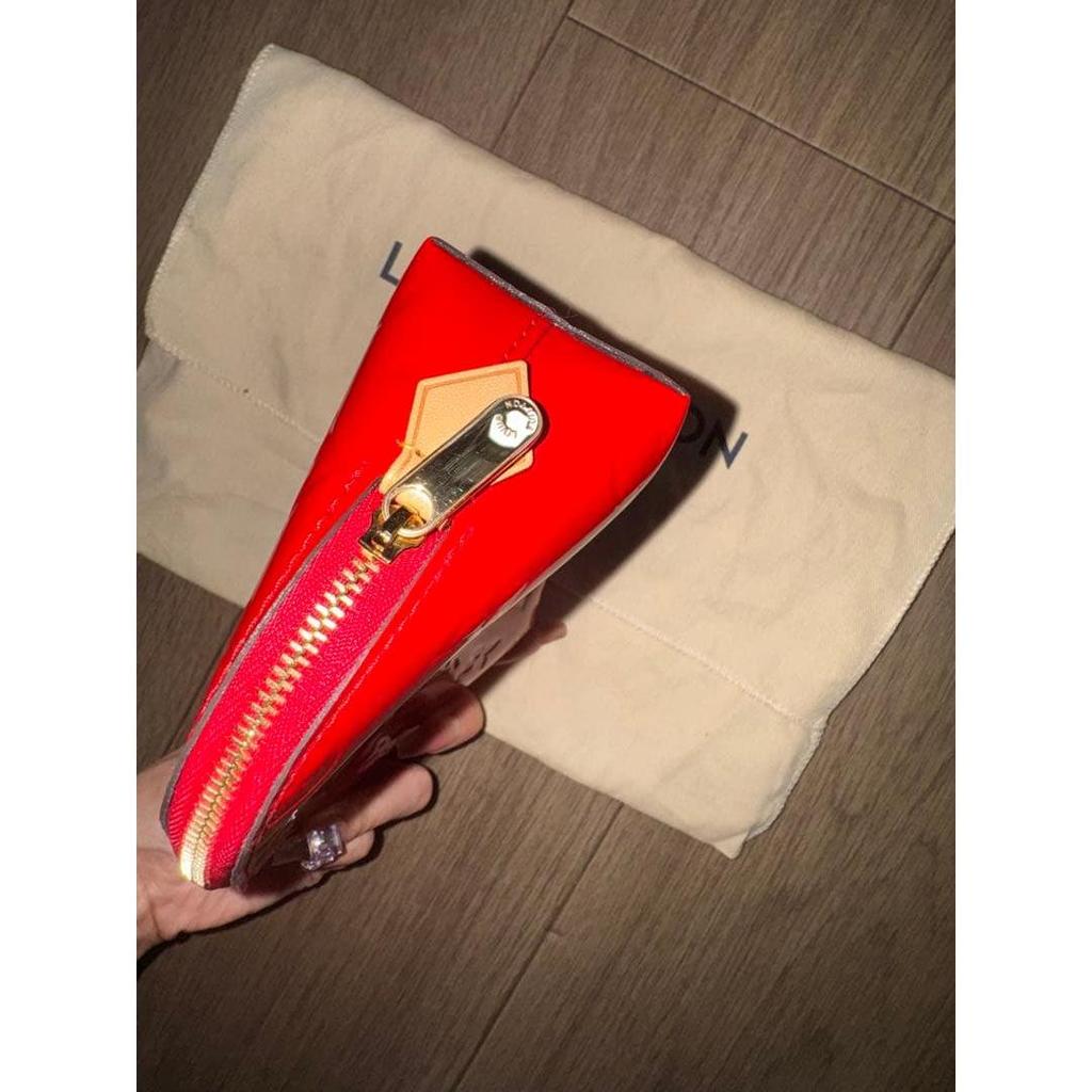 Used Louis Vuitton Vernis Pochette Cosmetic Pouch Red Unused Item