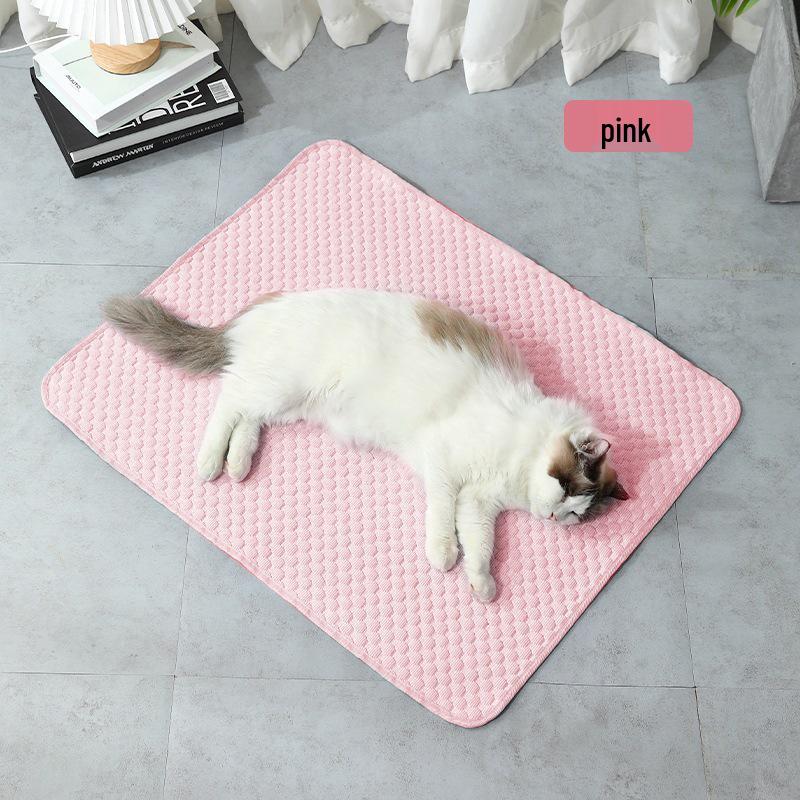 Summer Cooling Ice Pad: Ice Silk Mat for Dogs and Cats