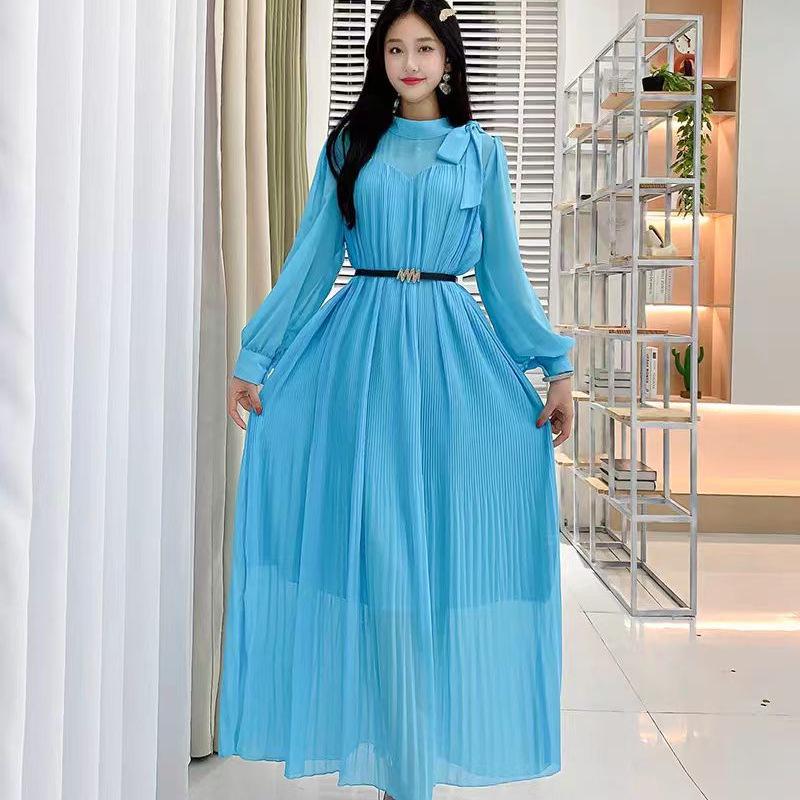 

Весеннее милое платье с бантом из шифона, с рукавами-буфами, приталенное и с плиссировкой One Size синий