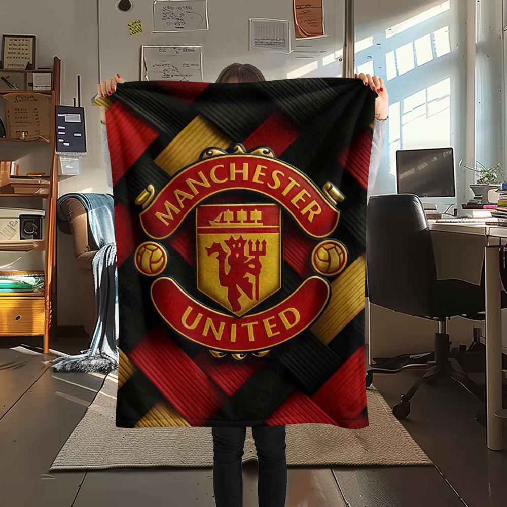Man Utd Print FlAannel Blanket, High Quality Comfortable for All Seasons, Home Decor, Warmth and Comfort