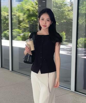 MIXXO Boat Neck Belted Blouse_Miwbwg511B